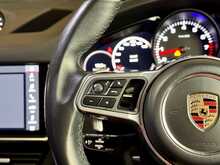 Porsche Cayenne T V6