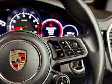Porsche Cayenne T V6