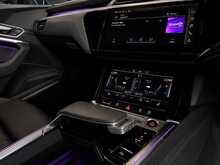Audi e-tron S 