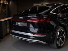 Audi e-tron S 