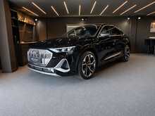 Audi e-tron S 