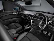 Audi Q4 e-tron S line