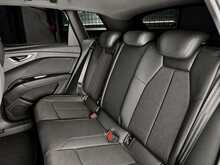 Audi Q4 e-tron S line