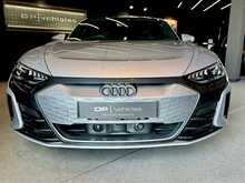 Audi e-tron GT  