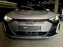 Audi e-tron GT  