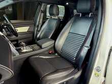 Land Rover Discovery Sport P300e R-Dynamic SE