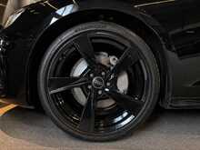 Audi A4 Avant TFSI S line