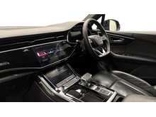 Audi Q7 TFSI V6 Black Edition