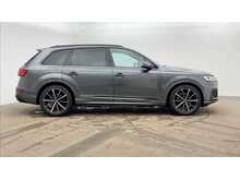 Audi Q7 TFSI V6 Black Edition