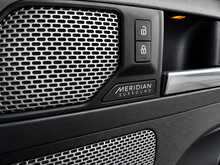 Land Rover Defender 110 i6 X 