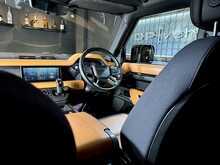 Land Rover Defender 110 i6 X 