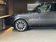 Land Rover Range Rover P400 MHEV Autobiography