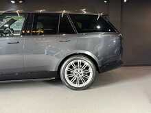 Land Rover Range Rover P400 MHEV Autobiography