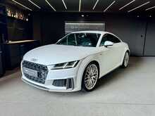 Audi TT TFSI S line 