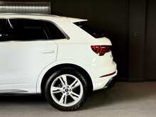 Audi Q3 TFSI CoD S line