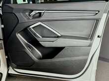 Audi Q3 TFSI CoD S line
