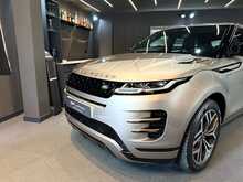 Land Rover Range Rover Evoque P300e Autobiography 