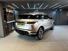Land Rover Range Rover Evoque P300e Autobiography 
