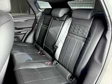 Land Rover Range Rover Evoque P300e Autobiography 