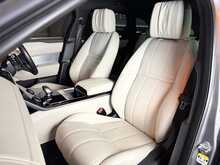 Land Rover Range Rover Velar D200 MHEV R-Dynamic HSE 