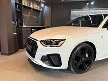 Audi A4 Avant TFSI S line 