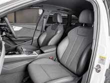 Audi A4 Avant TFSI S line 