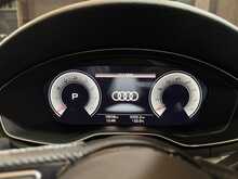 Audi A4 Avant TFSI S line 