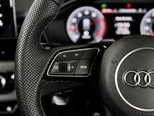 Audi A4 Avant TFSI S line 