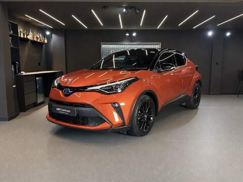 2.0 VVT-h Orange Edition SUV 5dr Petrol Hybrid CVT Euro 6 (s/s) (184 ps)