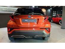 Toyota C-HR VVT-h Orange Edition 