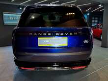 Land Rover Range Rover D300 MHEV SE 