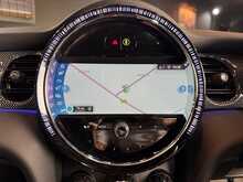 MINI Hatch Cooper Exclusive 