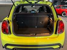 MINI Hatch Cooper Exclusive 