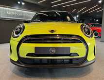 MINI Hatch Cooper Exclusive 
