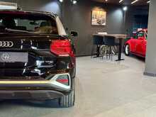 Audi Q2 TFSI CoD S line 