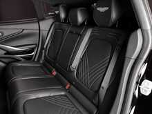 Aston Martin DBX V8