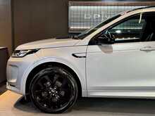 Land Rover Discovery Sport P300e Urban Edition 