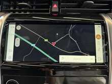 Land Rover Discovery Sport P300e Urban Edition 