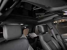 Land Rover Discovery D300 MHEV R-Dynamic SE 