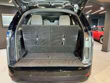 Land Rover Discovery D300 MHEV R-Dynamic SE 