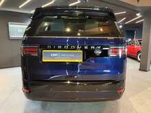 Land Rover Discovery D300 MHEV R-Dynamic SE 