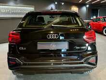 Audi Q2 TFSI CoD S line 