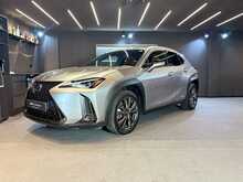 Lexus UX 250h F Sport 