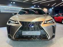 Lexus UX 250h F Sport 