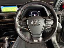Lexus UX 250h F Sport 