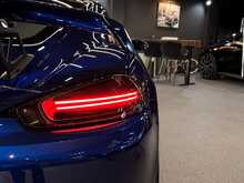 Porsche 718 Cayman GT4 