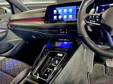Volkswagen Golf TSI R 