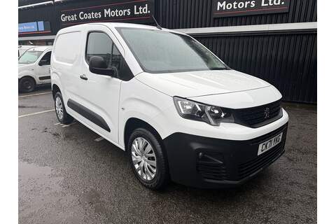 1.5 BlueHDi 1000 Professional Premium Standard Panel Van 5dr Diesel Manual SWB Euro 6 (100 bhp)