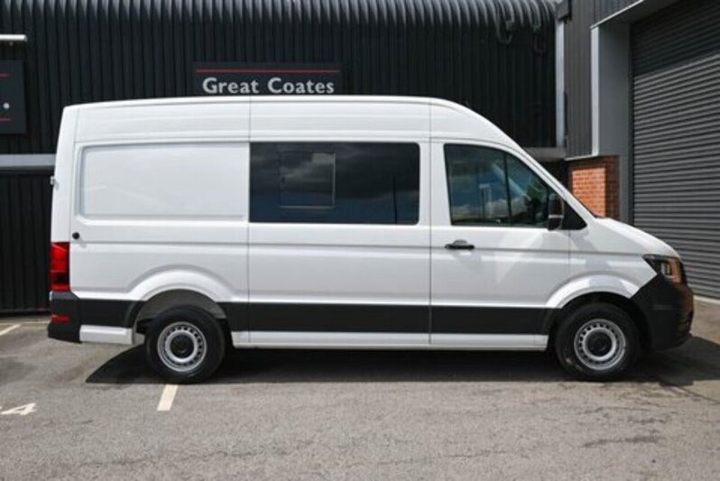 CR35 Trendline 2.0 TDI 140ps 6-Seat MWB Combi Van Manual Diesel