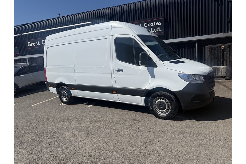 2.0 315 CDI Progressive Panel Van 5dr Diesel Manual RWD L2 H2 Euro 6 (s/s) (150 ps)